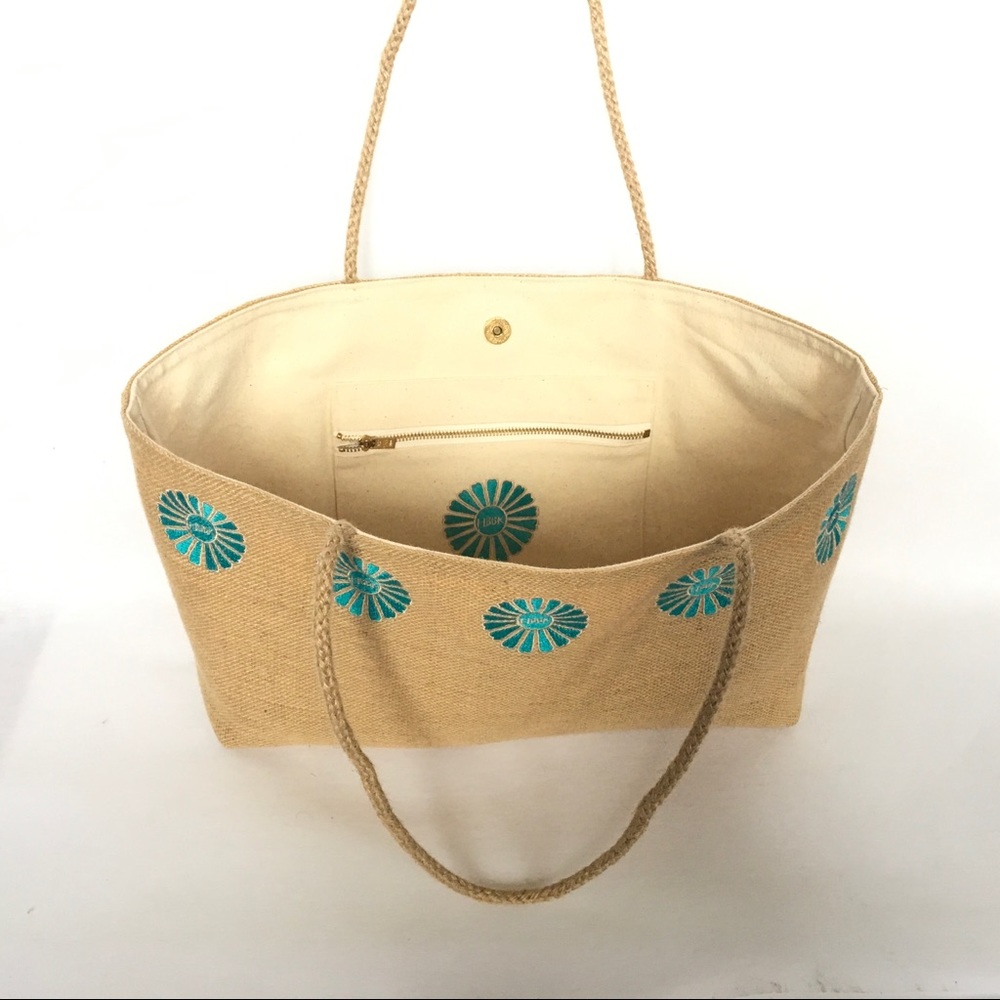 🛑SOLD🛑Resort Wear  Boutique Eco Friendly - Picture 4 of 7